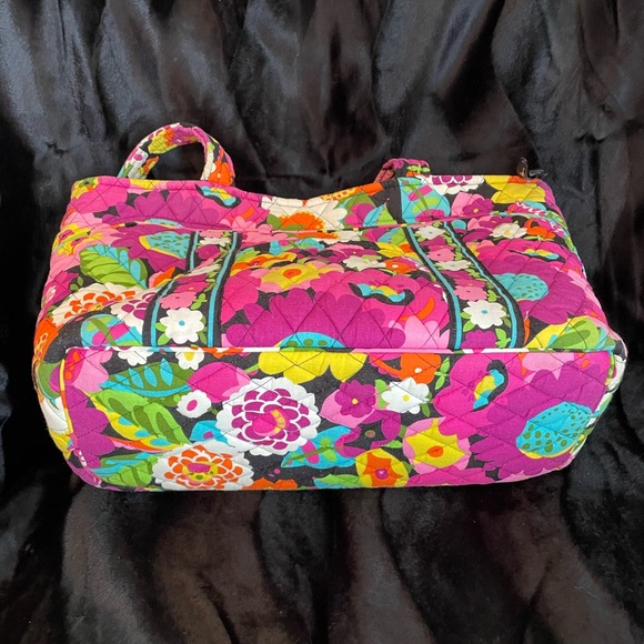Vera Bradley Vintage Tote Shoulder Bag Purse Ext. Pocket 6 Interior slip pockets - Picture 4 of 7
